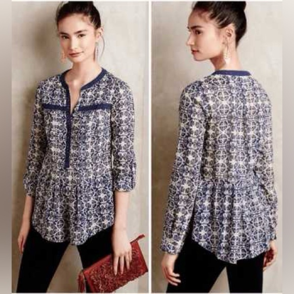 Anthropologie Maeve  Abella Pintuck Blue Print Blouse Size 12